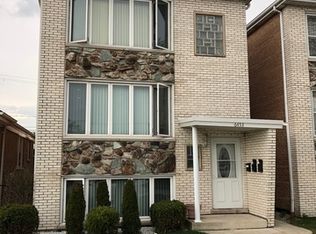 6453 W 63rd St, Chicago, IL 60638