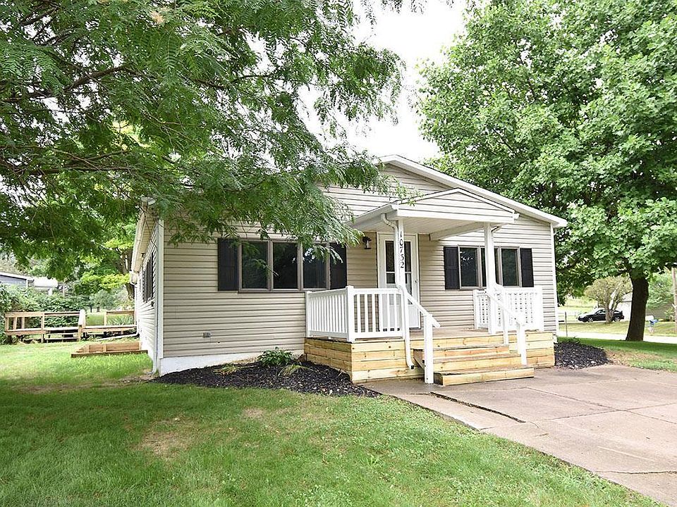 10732 Laplace Dr, Middlebury, IN 46540 Zillow