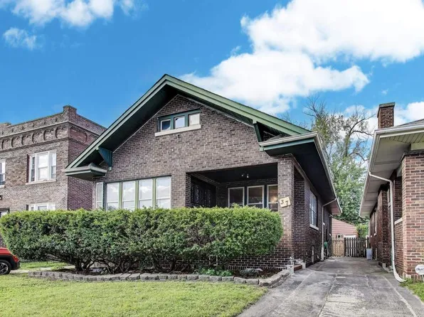 37 E Elizabeth St, Hammond, IN 46320