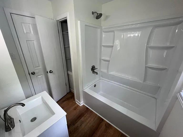 3312 Reynolds Dr NW — Photo 25