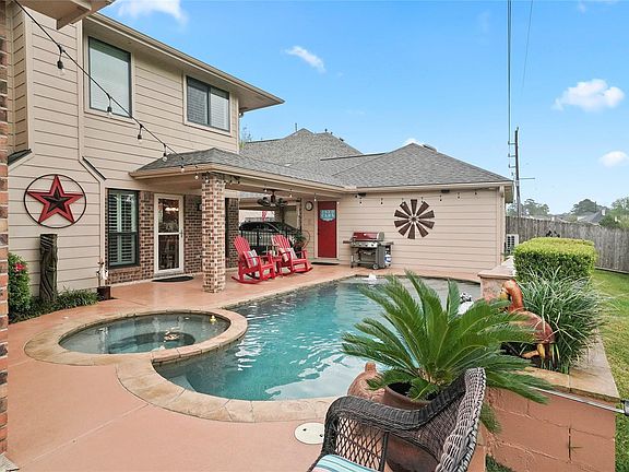 3rd image of 8306 Trophy Place Dr