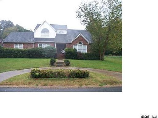 2nd image of 8030 Brocklehurst Ln
