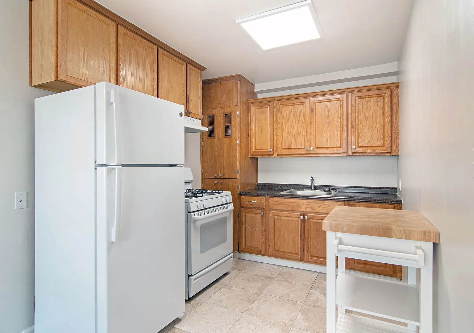 Villa Marina Apts — Photo 4