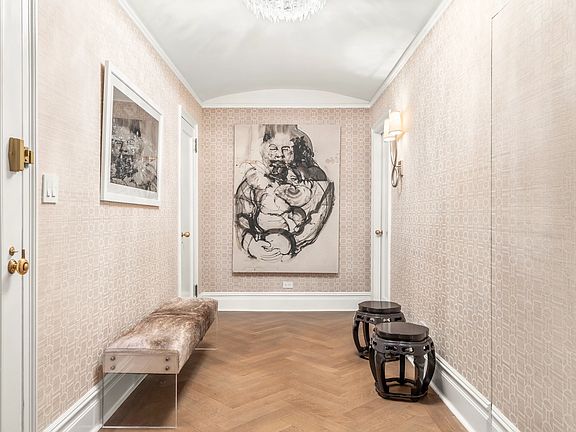 4th image of 1065 Lexington Ave #7A