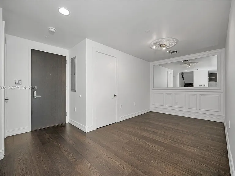 900 Biscayne Blvd #909 — Photo 8