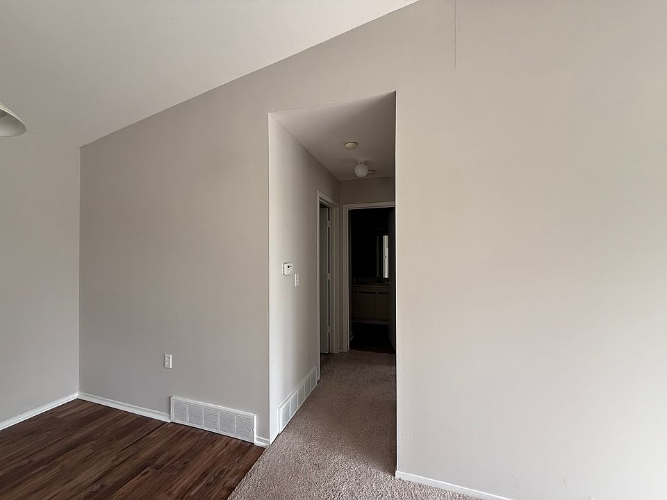 1st image of 1257 Oxford Manor Ct APT 4