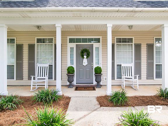 5th image of 7040 Highpointe Pl W