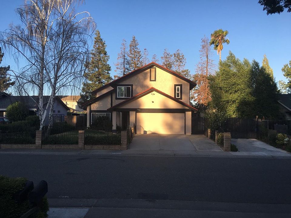Beautiful home at sunset