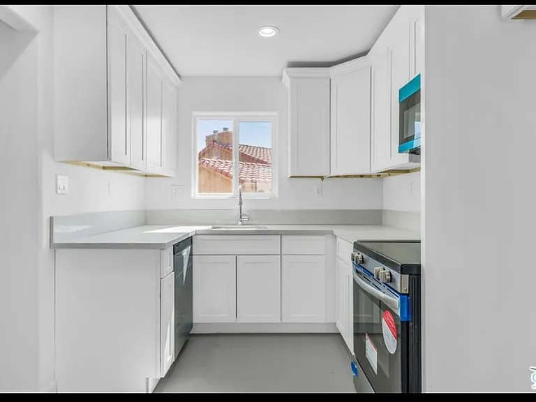 13704 Sarita Dr #2 — Photo 11