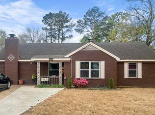 3245 S Edgeware Rd, Memphis, TN 38118