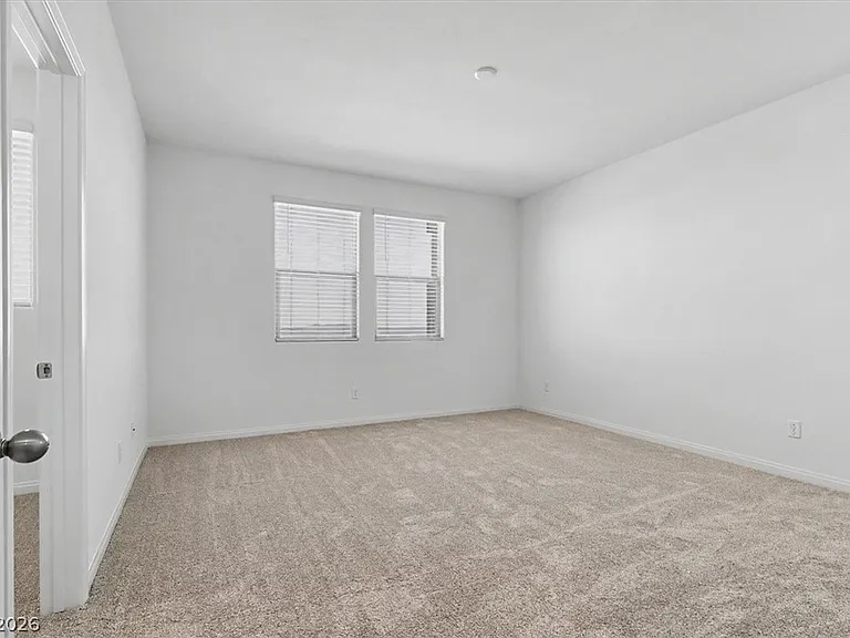 72 Hornbeck Ln — Photo 18