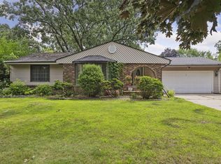 7421 Tempo Ter NE, Fridley, MN 55432