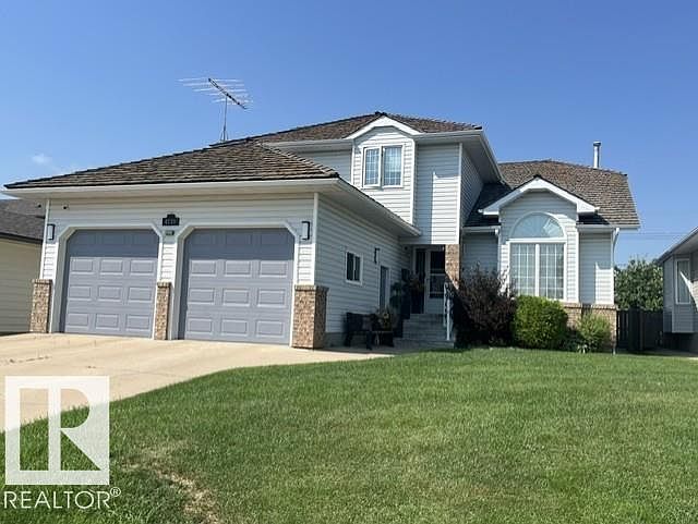 1st image of 4230 48th St