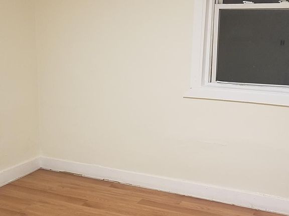 5th image of 60 Frank St #3