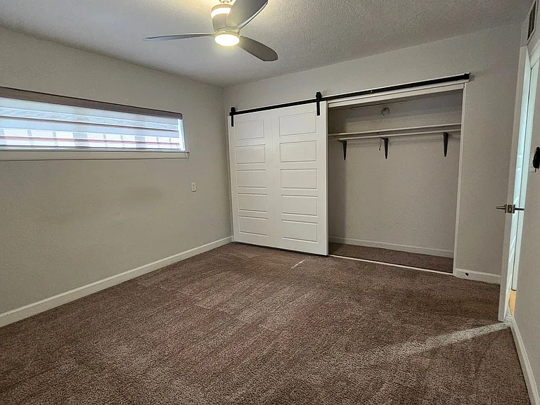 125 E Miller St — Photo 5