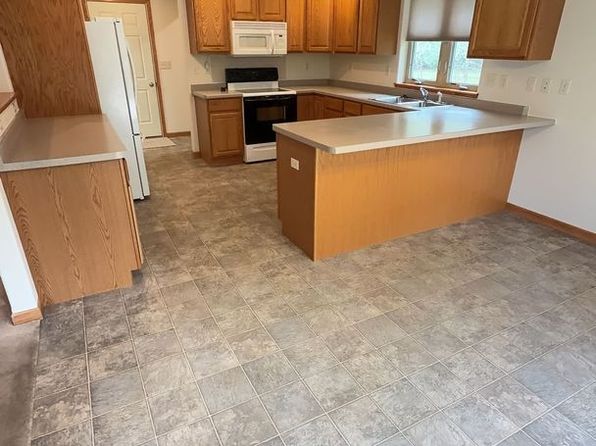 137 E Charles St
