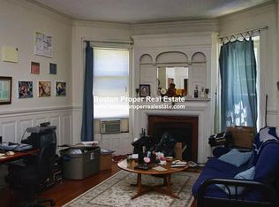 1071 Beacon St #7N, Brookline, MA 02446