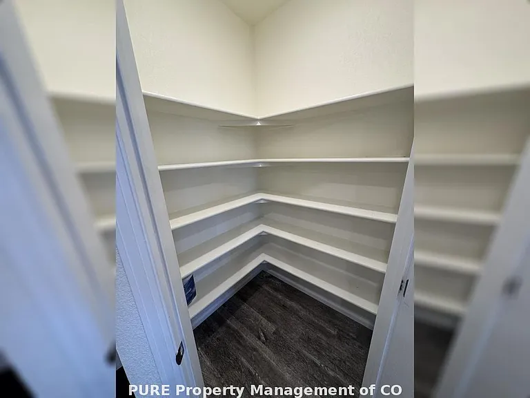 6378 N Halifax Ct — Photo 15