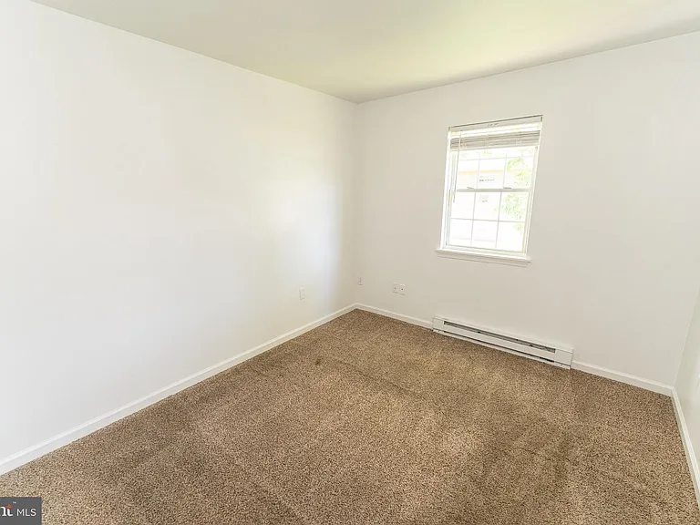 30704 Hampden Ave — Photo 16