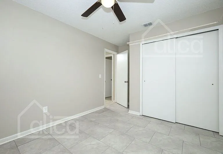 4006 Luan Dr — Photo 31