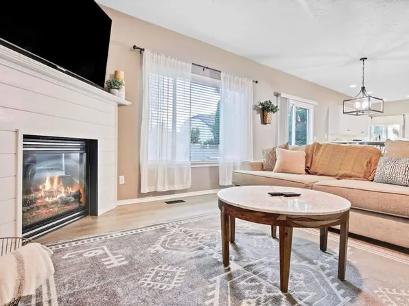 3024 W Divide Creek Dr #Id1638224p, Meridian, ID 83646