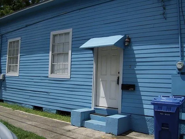 2 bed, 1.0 bath, 900 sqft, $1,250 — Photo 1
