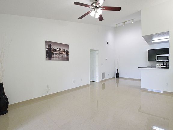 3rd image of 6530 Swissco Dr APT 1122