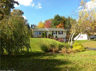 75 Wayne Ln, Meriden, CT 06450