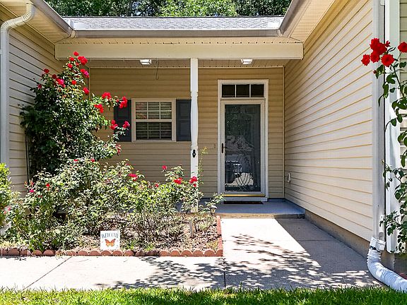 2nd image of 132 Paddock Way