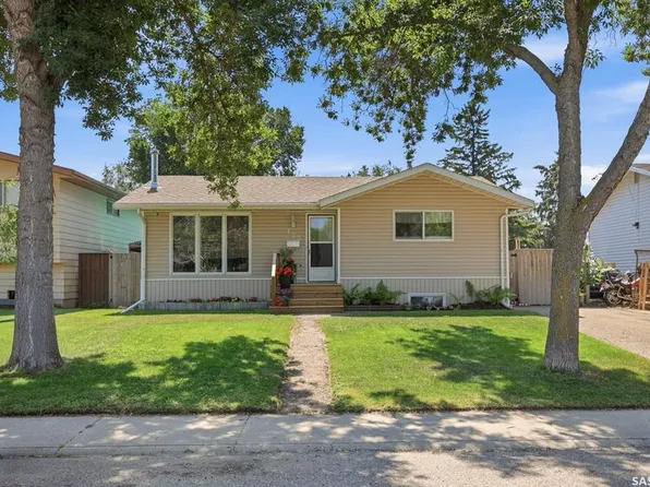 123 Appleby DRIVE, Saskatoon, SK S7M 4B4