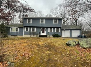 1580 N Peters Ln, Stratford, CT 06614