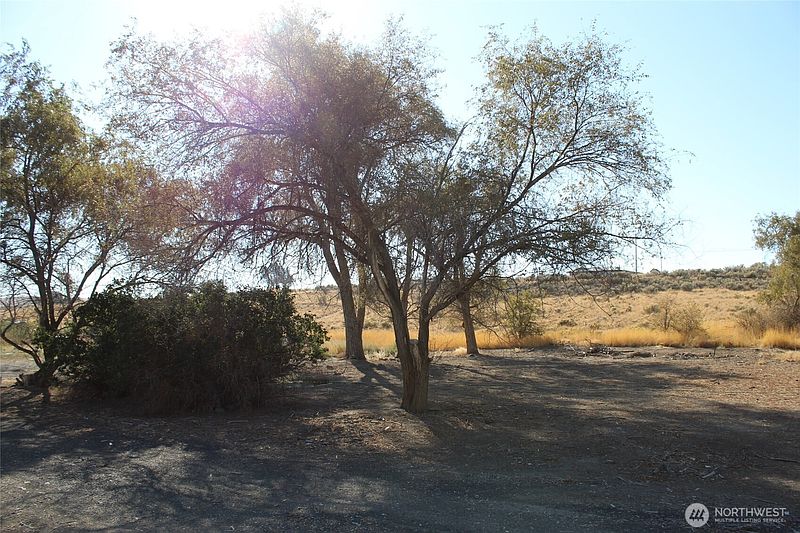 3rd image of 117 S Neilson Road