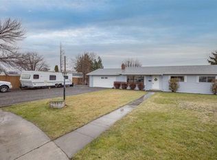 4201 W Okanogan Ave, Kennewick, WA 99336