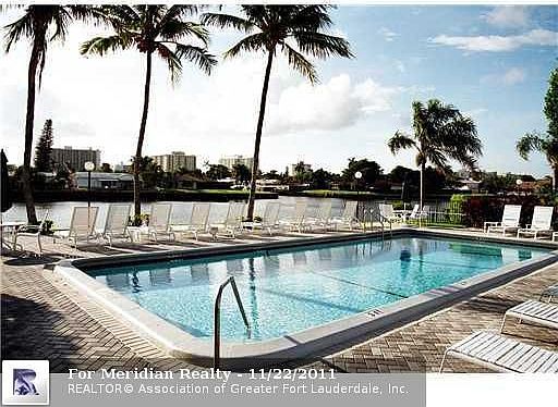 1st image of 6411 Bay Club Dr APT 3