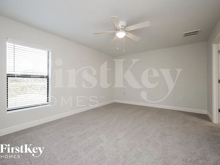 2506 63rd St W — Photo 7