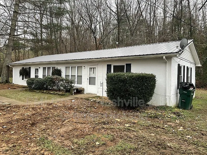106 Collier Ave #106