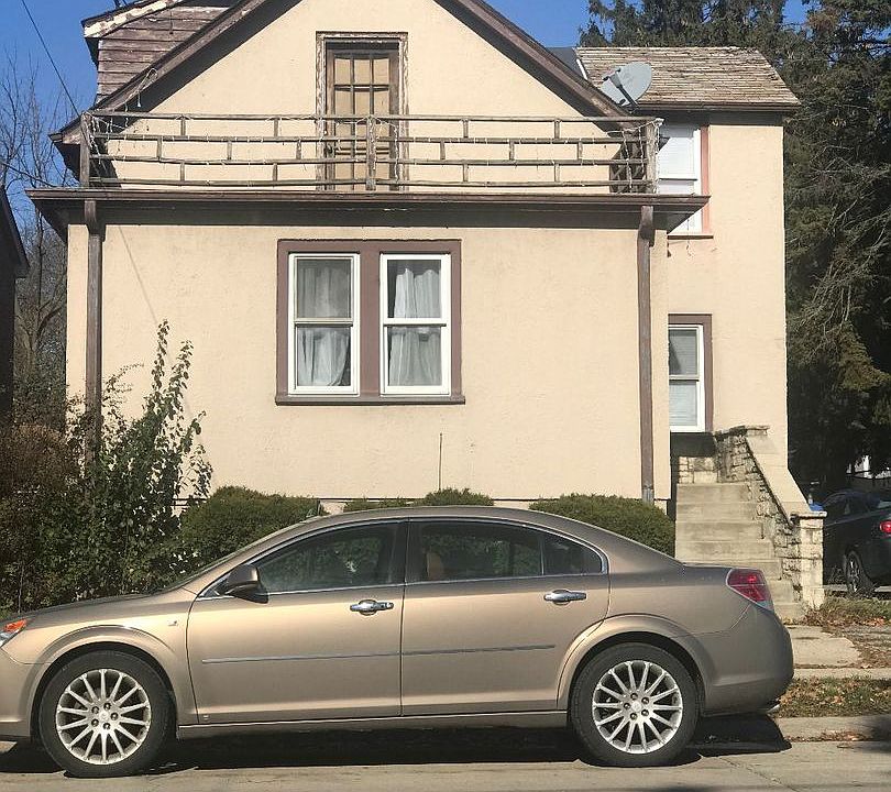 2nd image of 937 Deerfield Rd