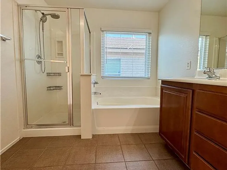 8612 Dodds Canyon St — Photo 15
