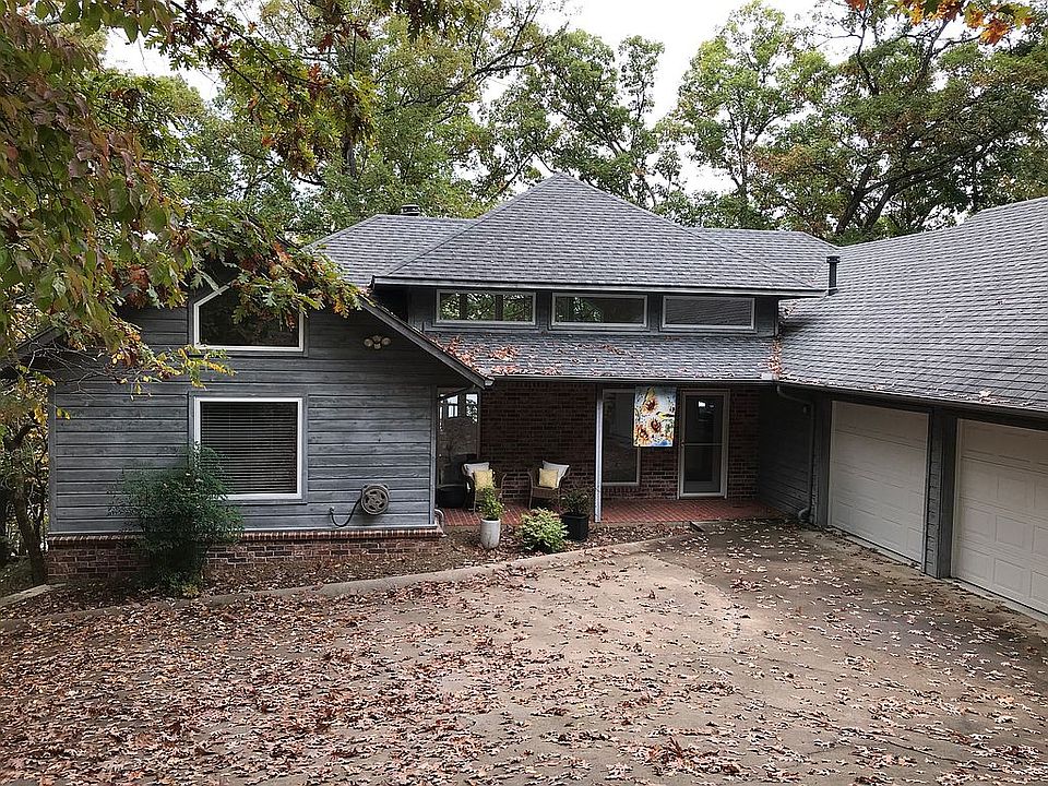 1st image of 11836 White Oak Dr