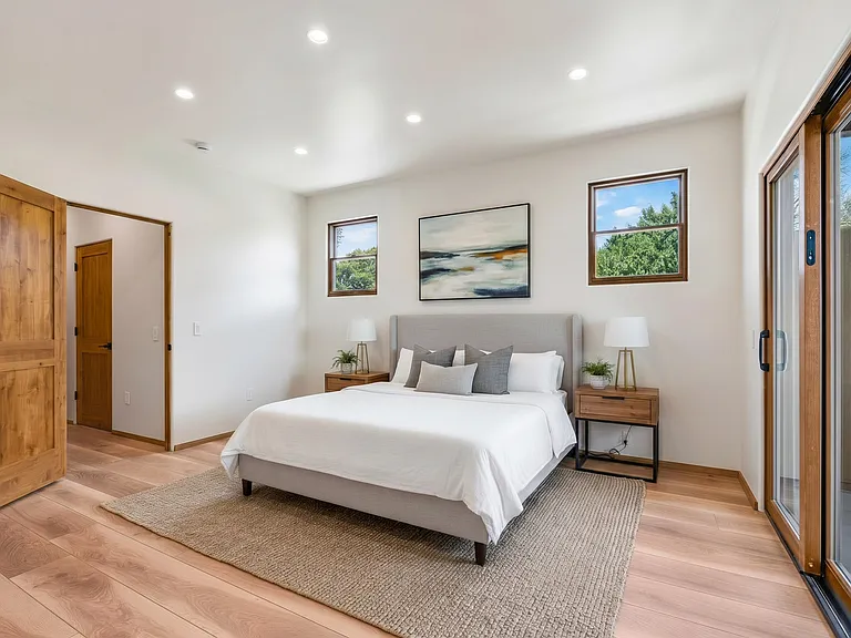 Upstairs bedroom