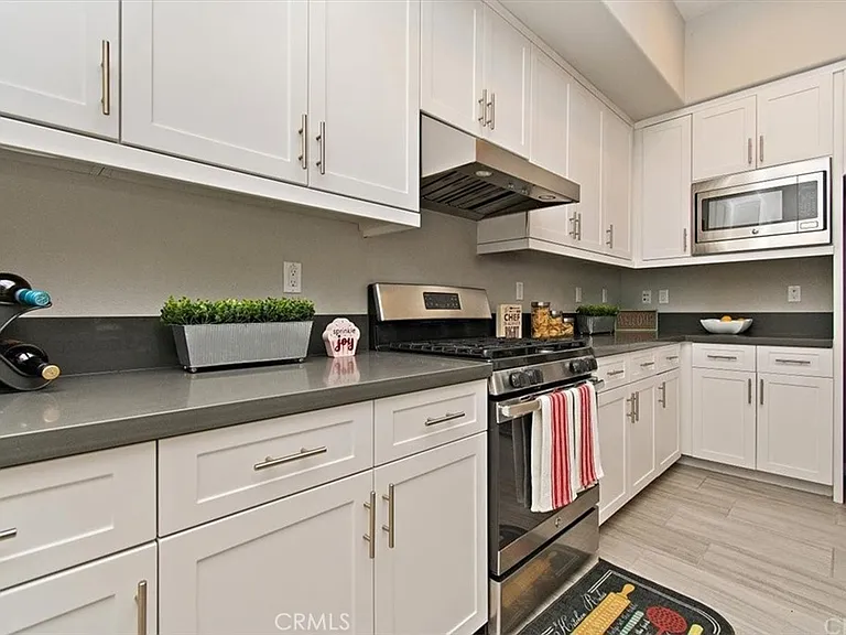85 Promesa Ave — Photo 7