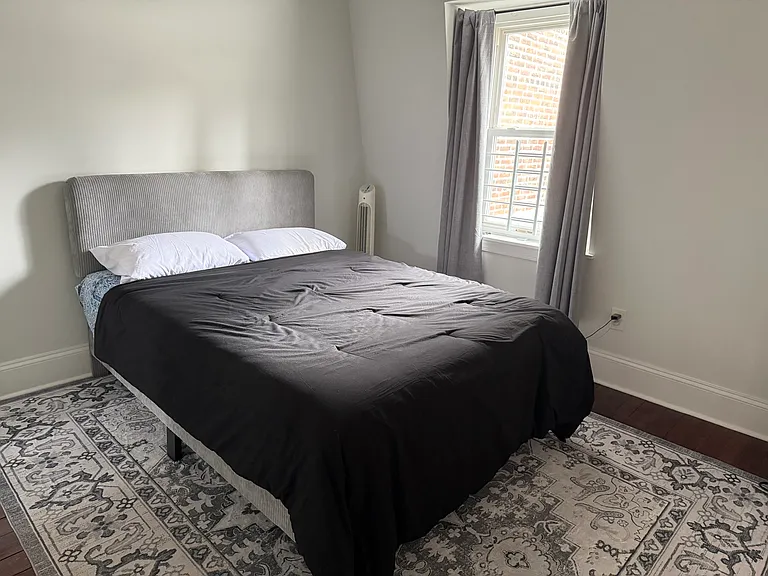 2033 Spruce St #8 — Photo 6