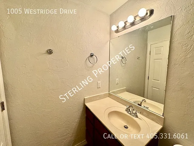 1005 Westridge Dr — Photo 19