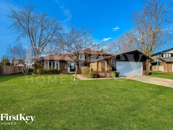 135 Boulder Ct, Frankfort, IL 60423