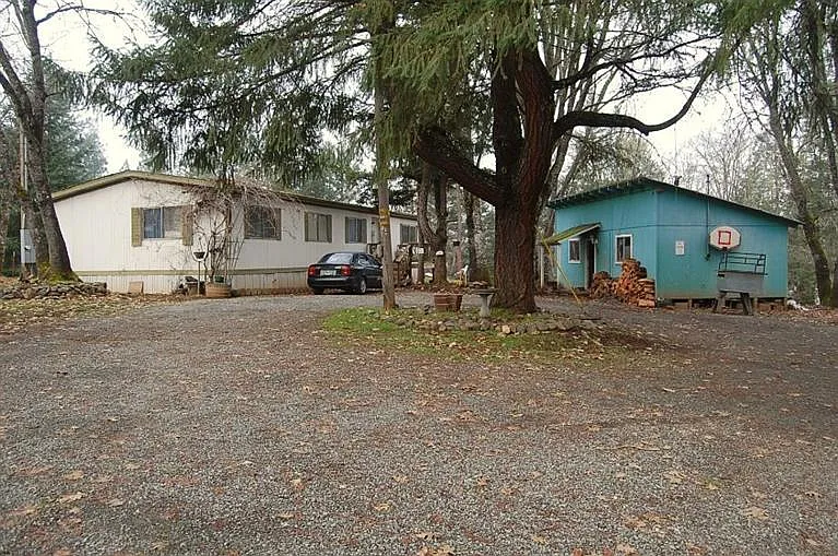 5440 Easy St photo 1