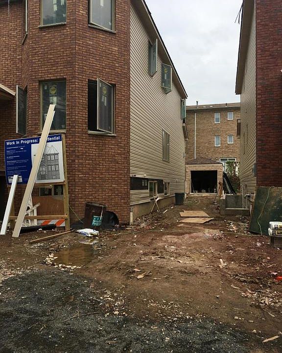 2nd image of 25 Burgher Ave