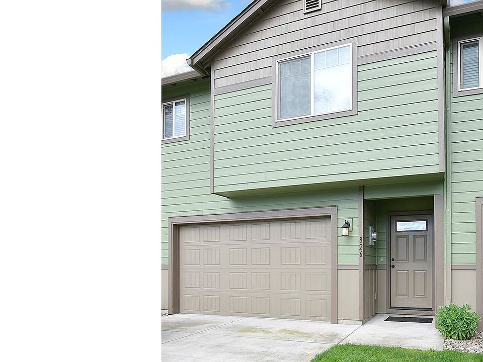 1st image of 826 NE 109th Ct
