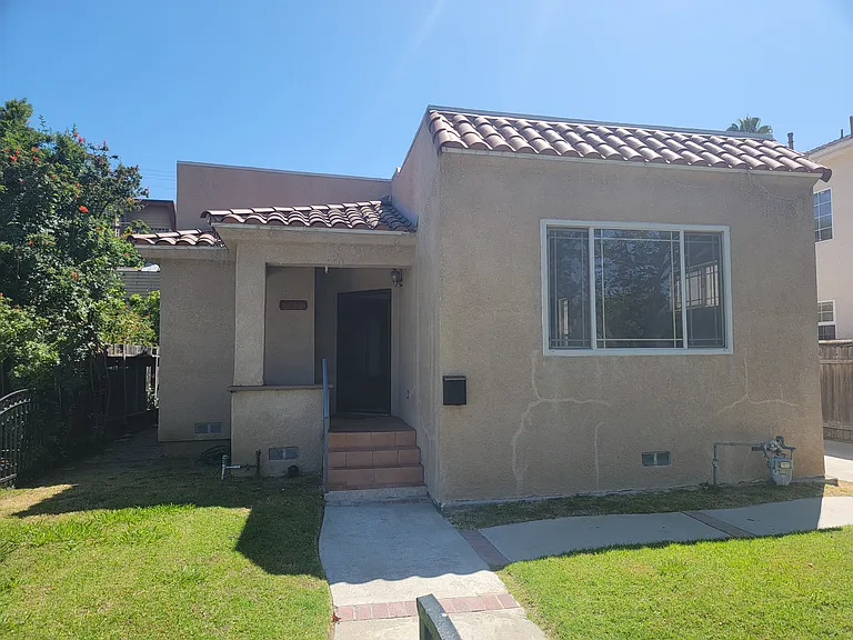 3716 Greenfield Ave — Photo 13