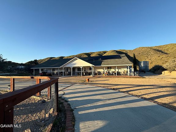 5th image of 6221 Elizabeth Lake Rd