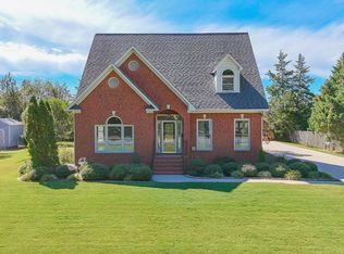 1903 Country Club Rd, Decatur, AL 35601